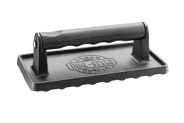 gefu-fleischbeschwerer-bbq-1-kg-gusseisenpresse-mit-holzgriff-rillenstruktur-f-r image 1