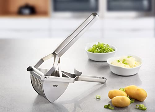 gefu-das-original-kartoffelpresse-edelstahl-kartoffelstampfer-mit-ergonomischem- image 4