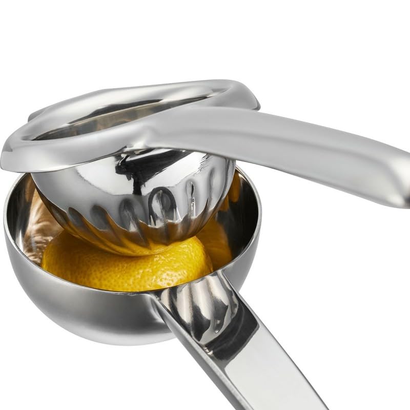 gefu-zitronenpresse-lemon-2-teilige-edelstahl-zitruspresse-mit-saftsieb-0-25-l-a image 4