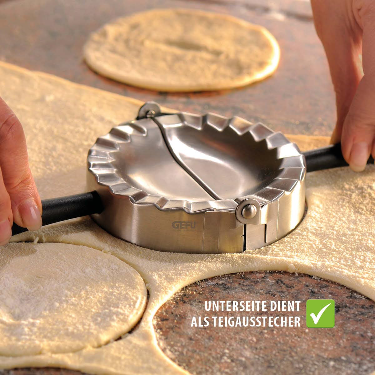 gefu-ravenna-ravioli-maultaschenformer-klappbarer-teigausstecher-rund-8-cm-aus-e image 4