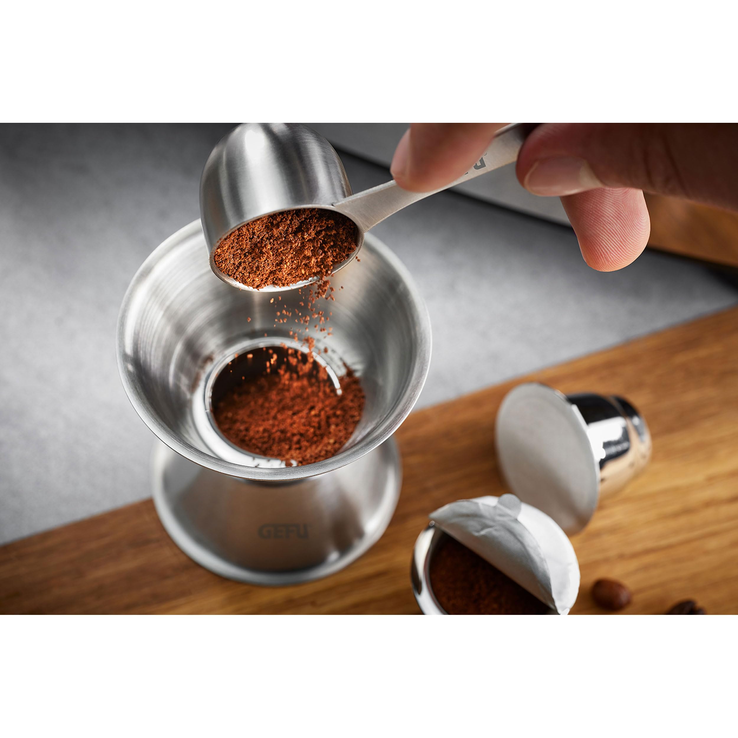 gefu-conscio-trichter-kaffeema-set-mit-tamper-edelstahl-zubeh-r-zum-bef-llen-nac image 2