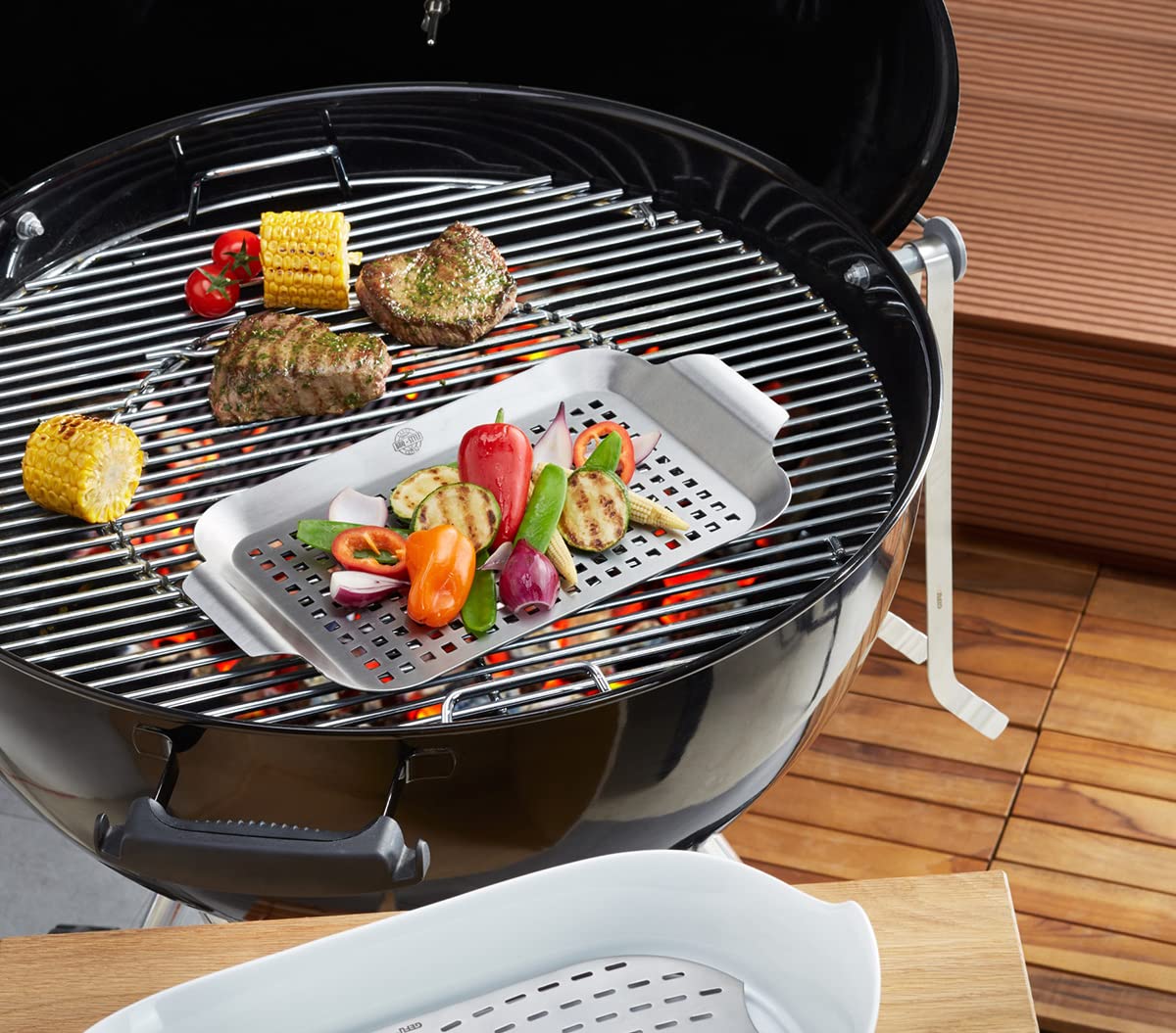 gefu-grillpfanne-bbq-klein-edelstahl-grillpfanne-mit-l-ftungsschlitzen-f-r-gem-s image 2