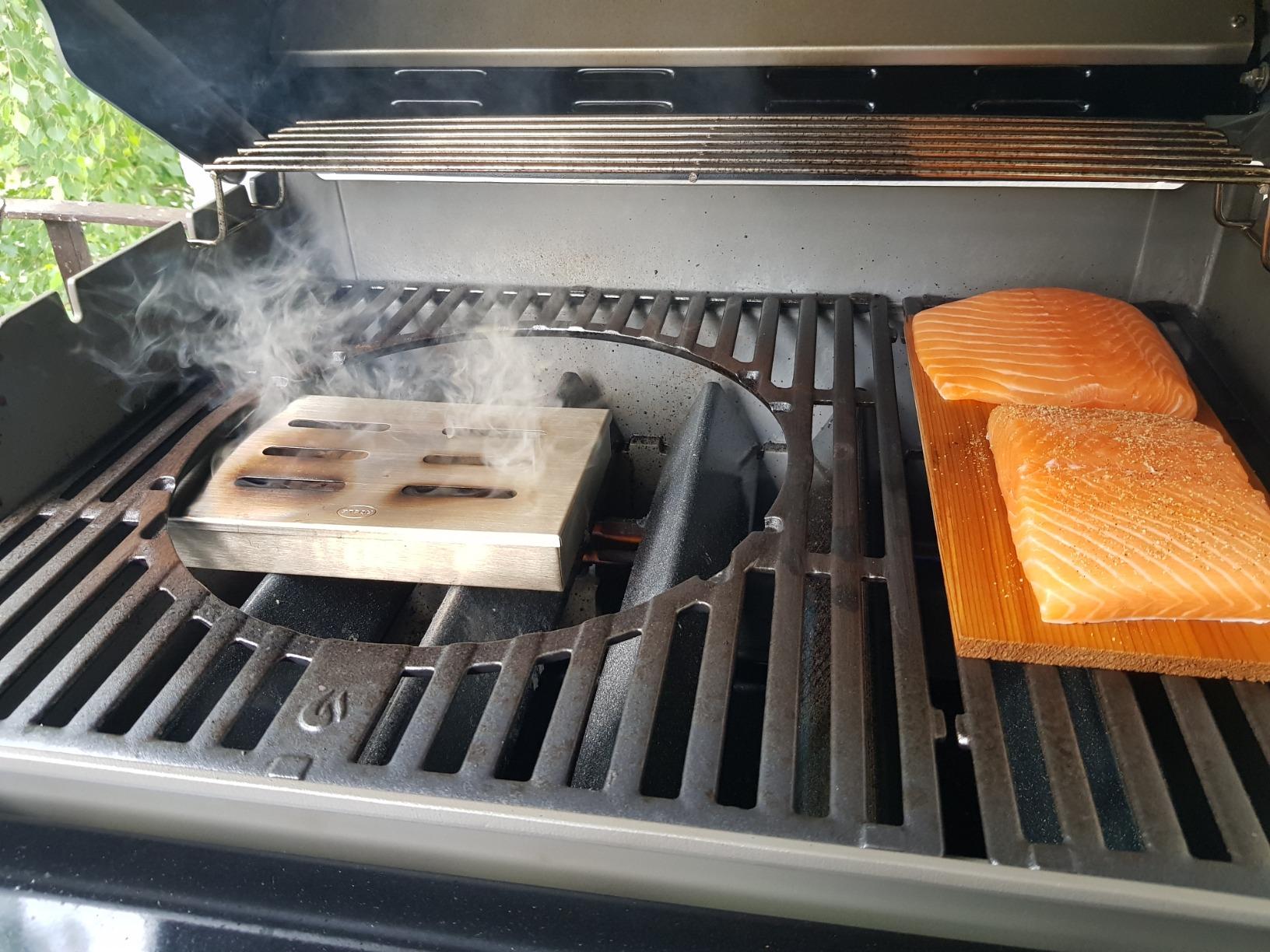 Echte Räucheraromen auf dem Gasgrill