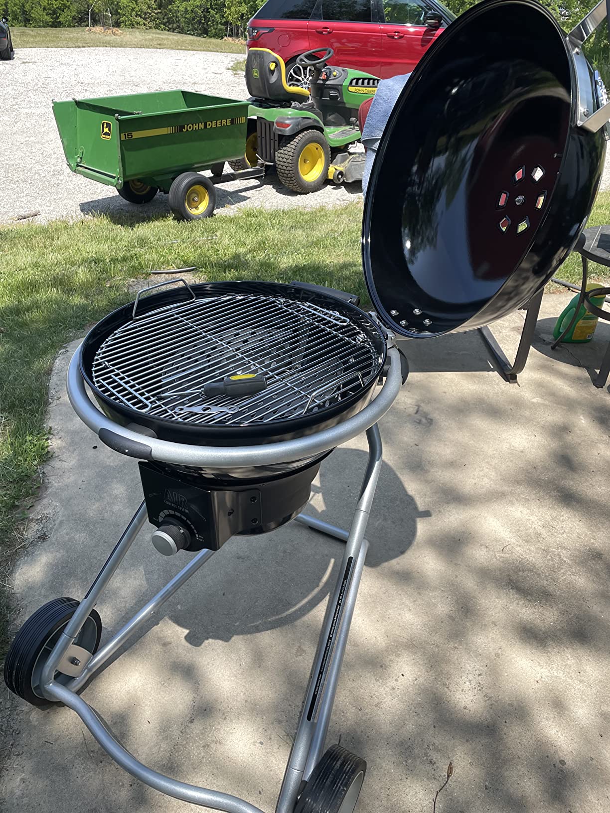 Sehr solider Grill