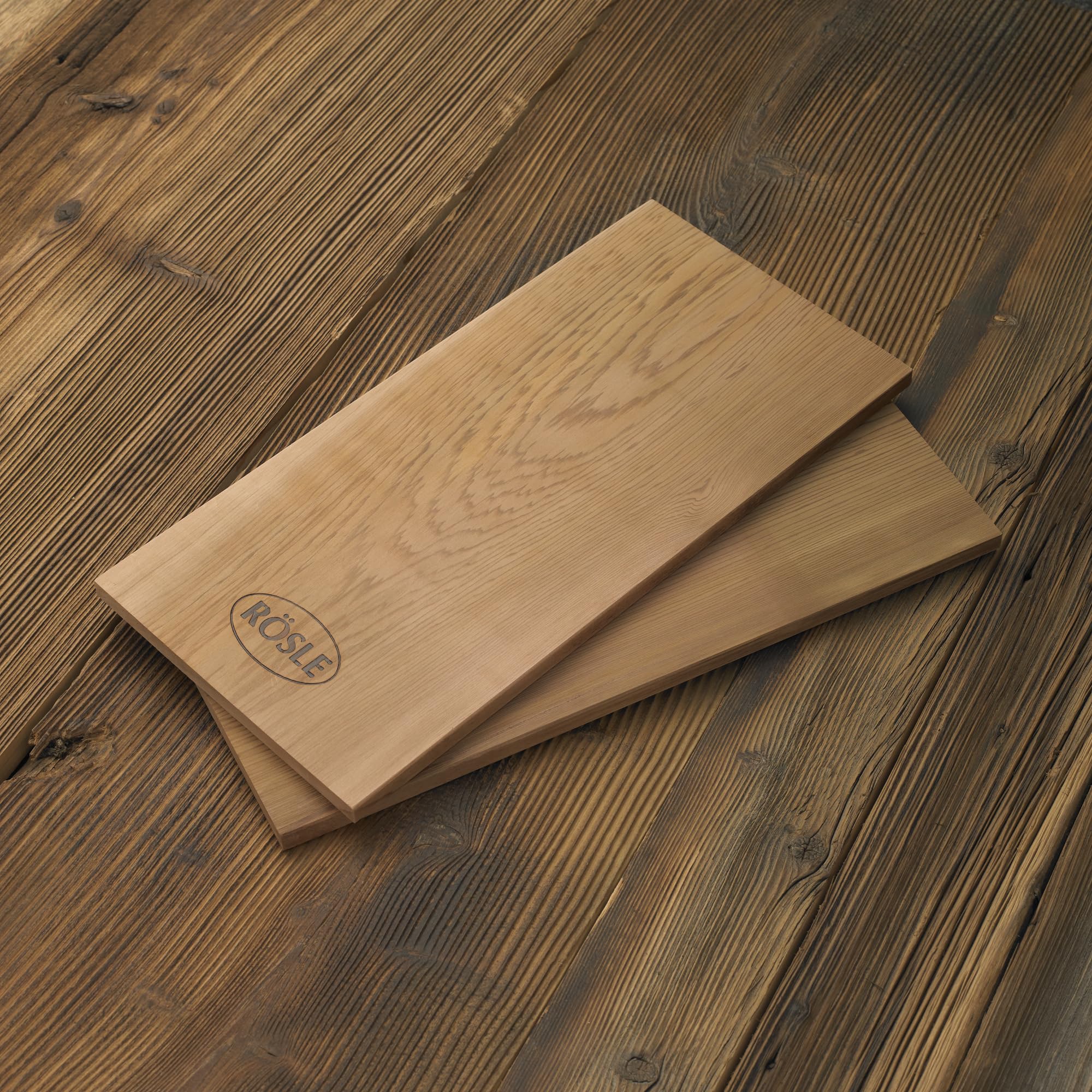 r-sle-aromaplanke-zedernholz-2-teilig-40-x-19-5-cm-naturbelassene-grillplanken-f image 2
